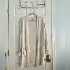 Kaisely Woman’s white/black spotted cardigan size M